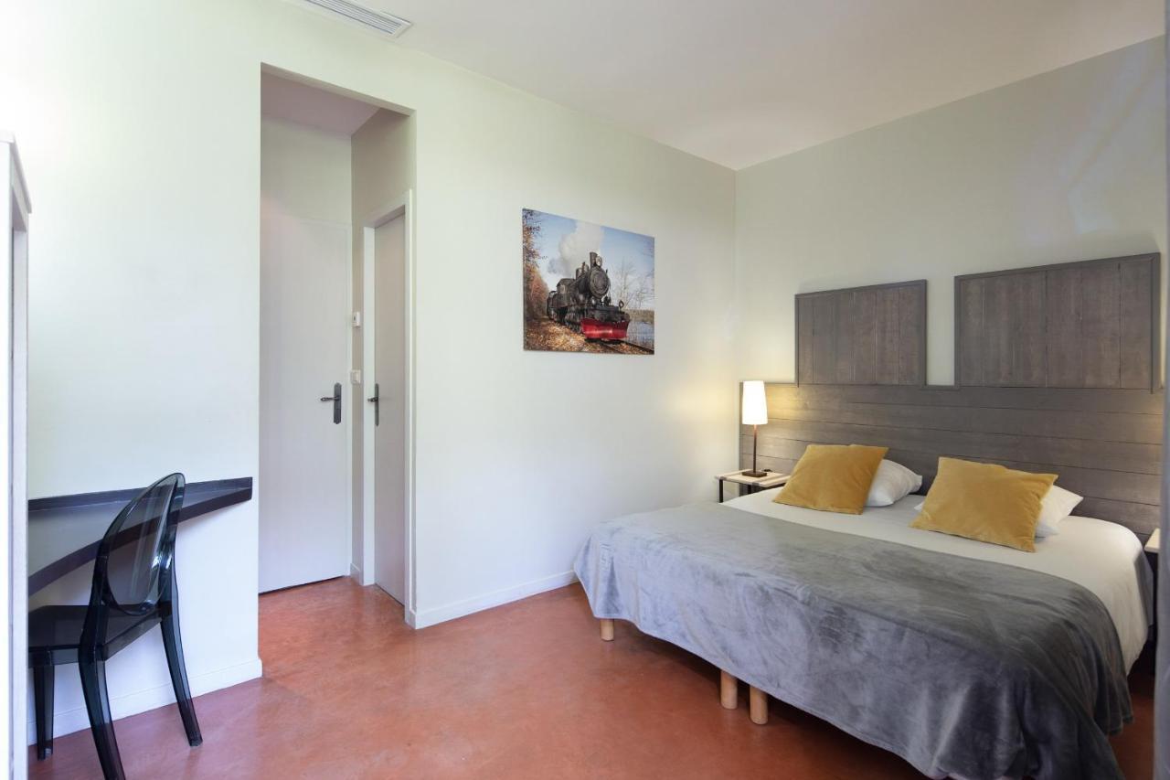Hotel Estelou Sommières Екстериор снимка