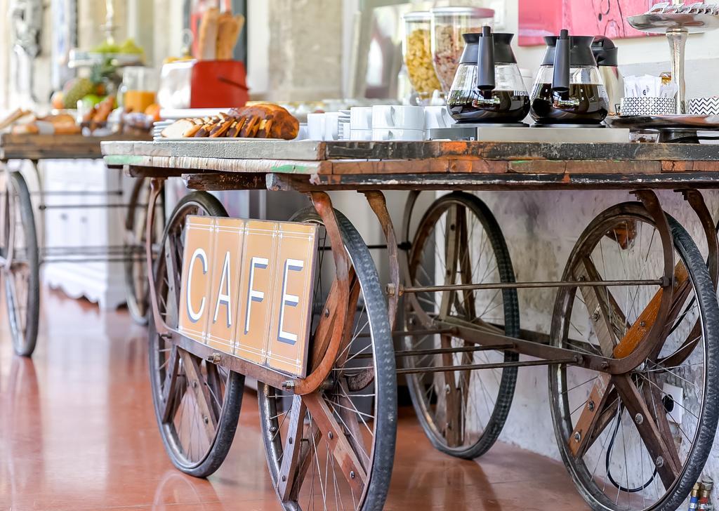 Hotel Estelou Sommières Екстериор снимка