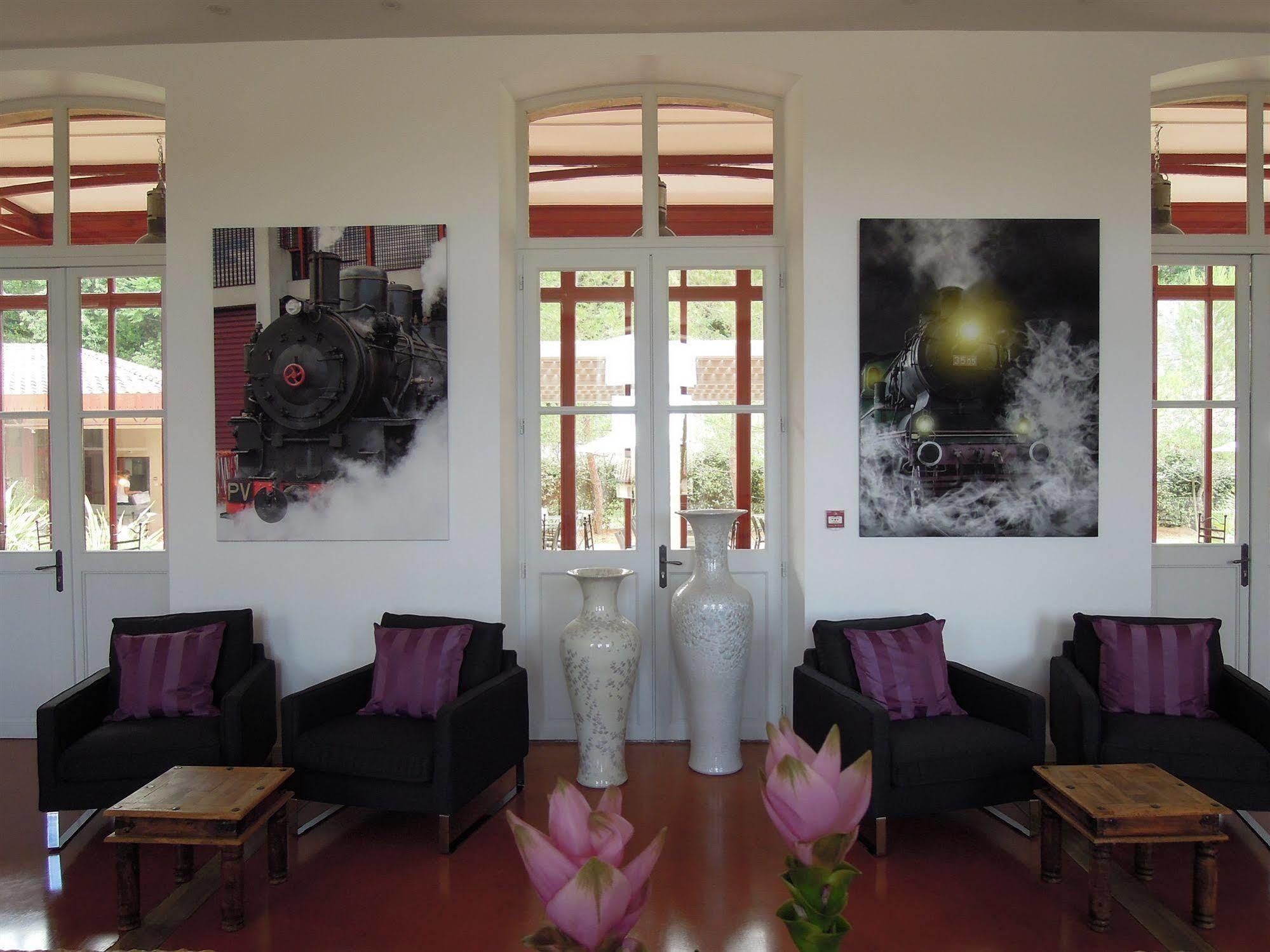 Hotel Estelou Sommières Екстериор снимка